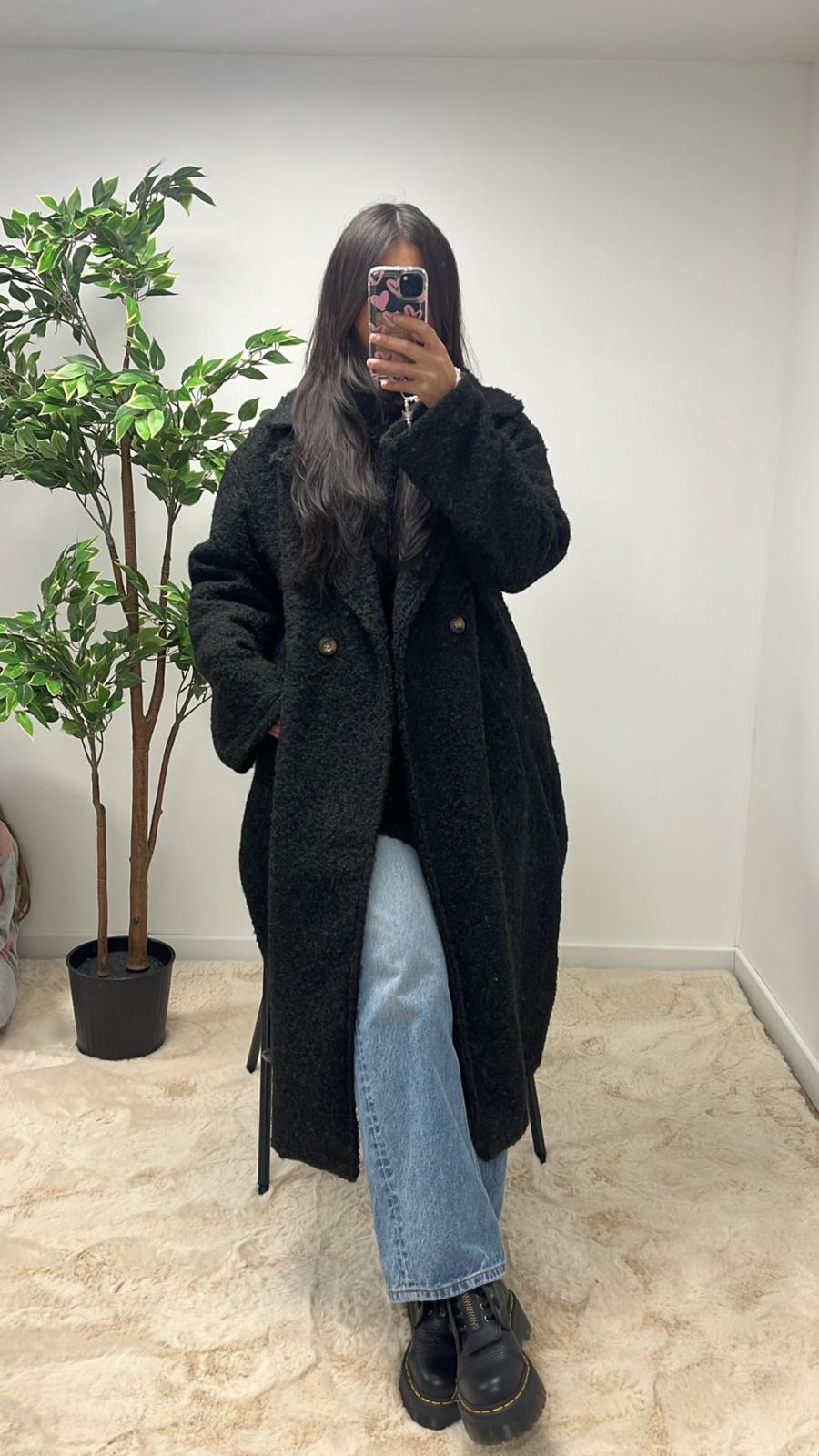 MANTEAU EN LAINE NOIR